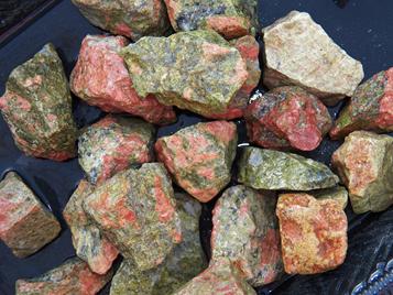 unakite, south africa, australia, tumbling rock, stones, rough, crystals